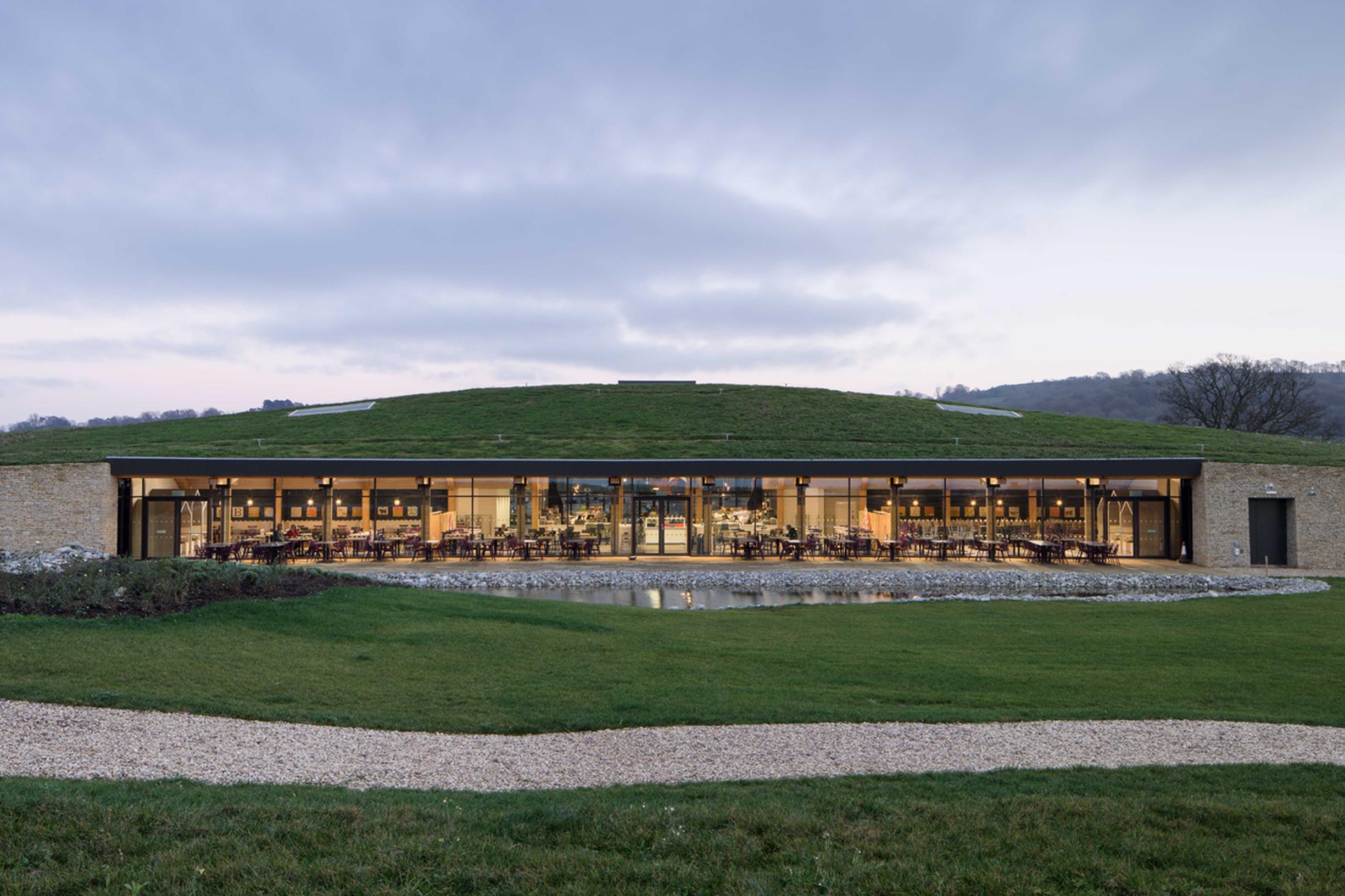 Gloucester Services (Paul Miller/Percy Dean)