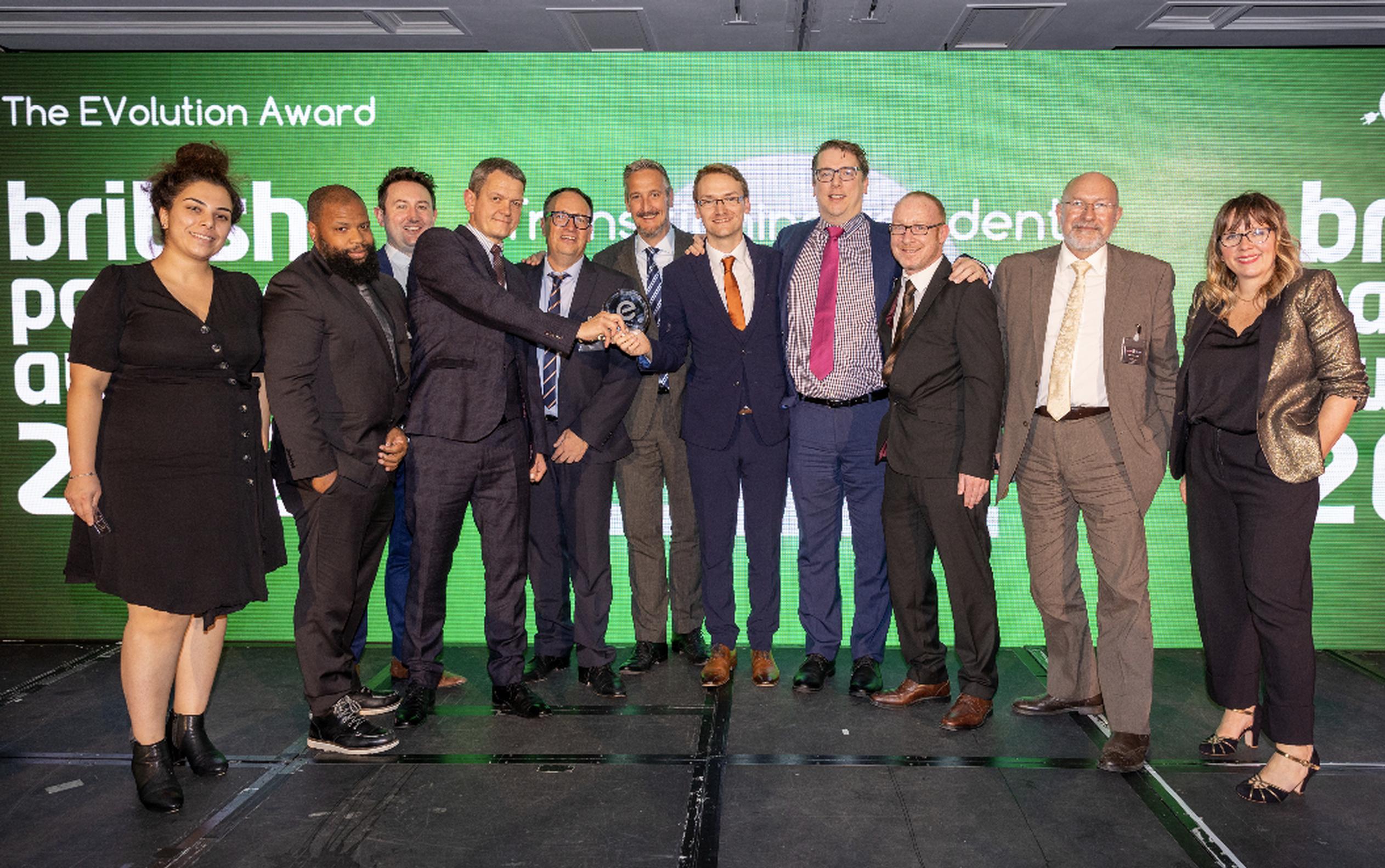 The Westminster City Council, Siemens and Ubitricity team received their trophy from jury member Nick Lester-Davis and Kerry Godliman