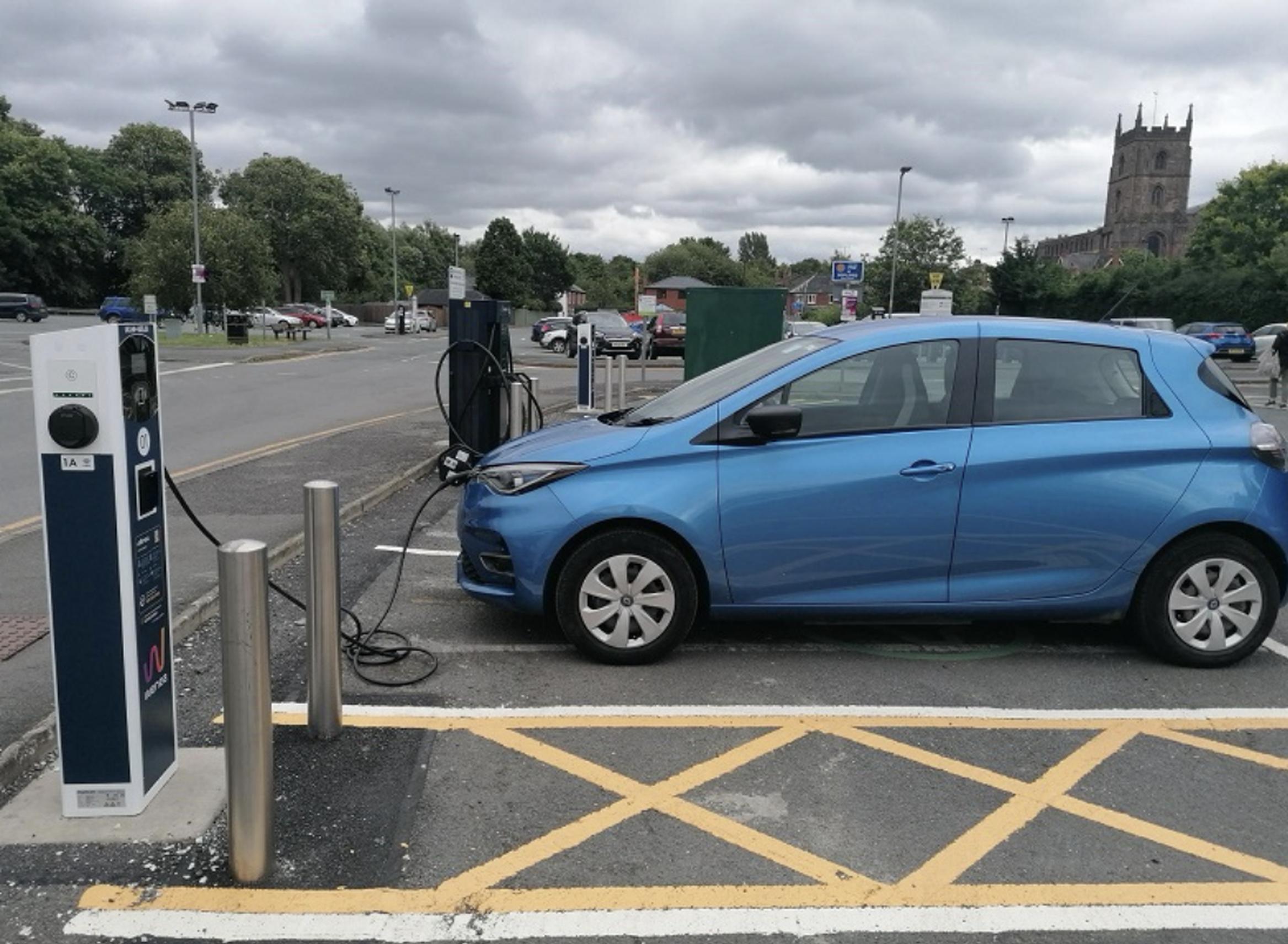 Pool car charging in Leominster