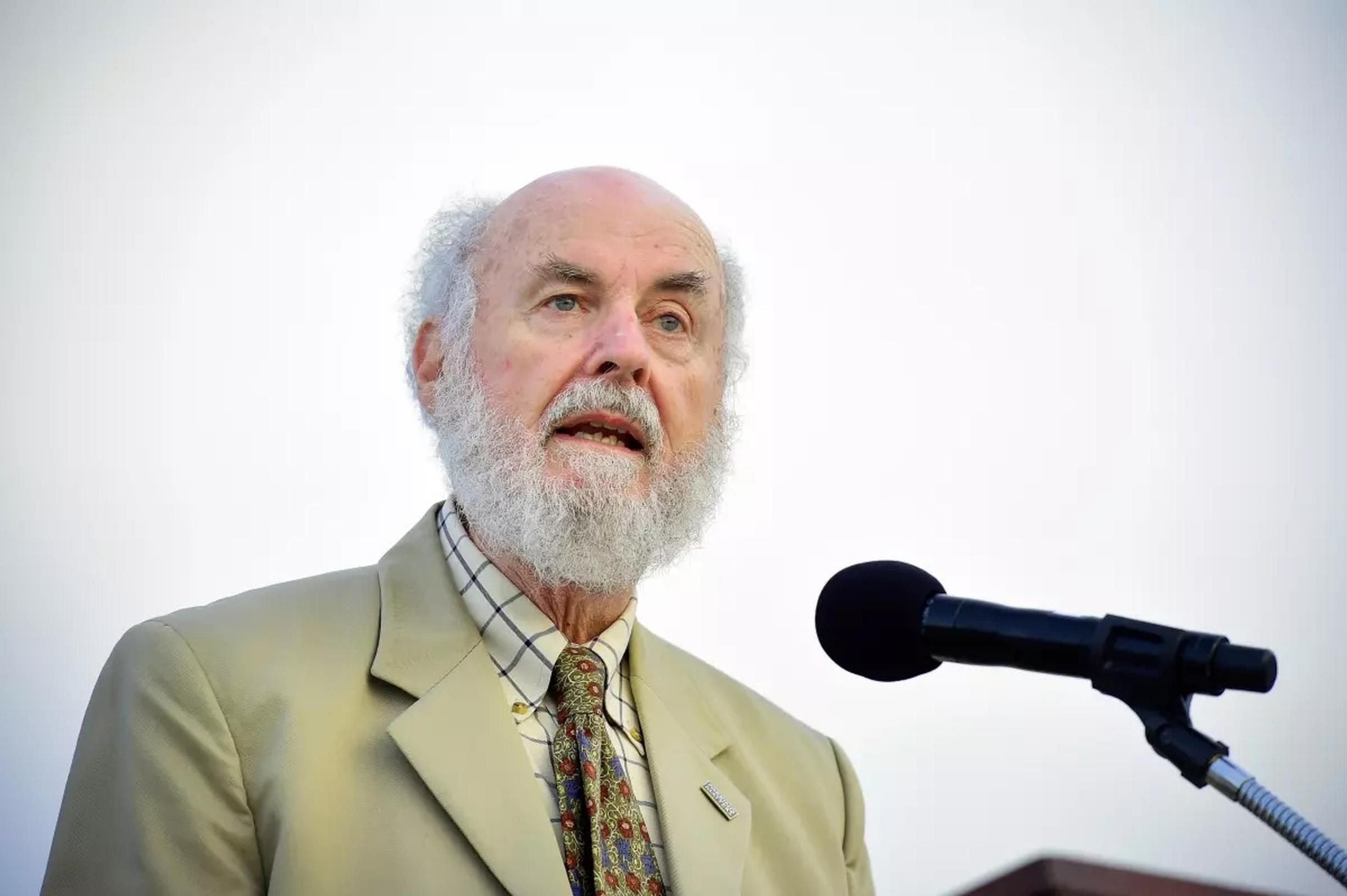 Donald Shoup was one curious cat